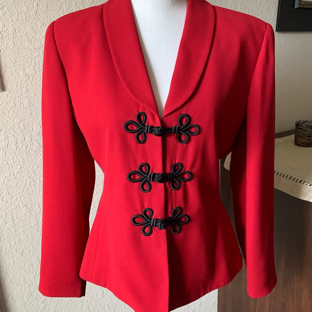 Beautiful red Le Suit blazer jacket- size 8